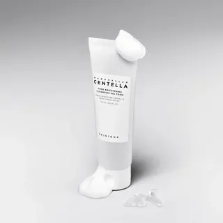 Умывалка Madagascar Centella  SKIN1004 Tone Brightening Cleanseing Gel Foam 125 ml