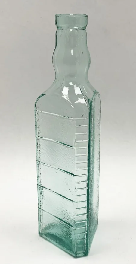 Бутылка 1990 тг
