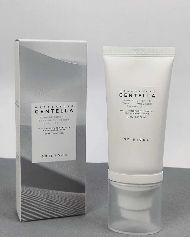 Крем СПФ SKIN1004 Madagascar Centella Tone Brightening Tone-Up Sunscreen 50 ml