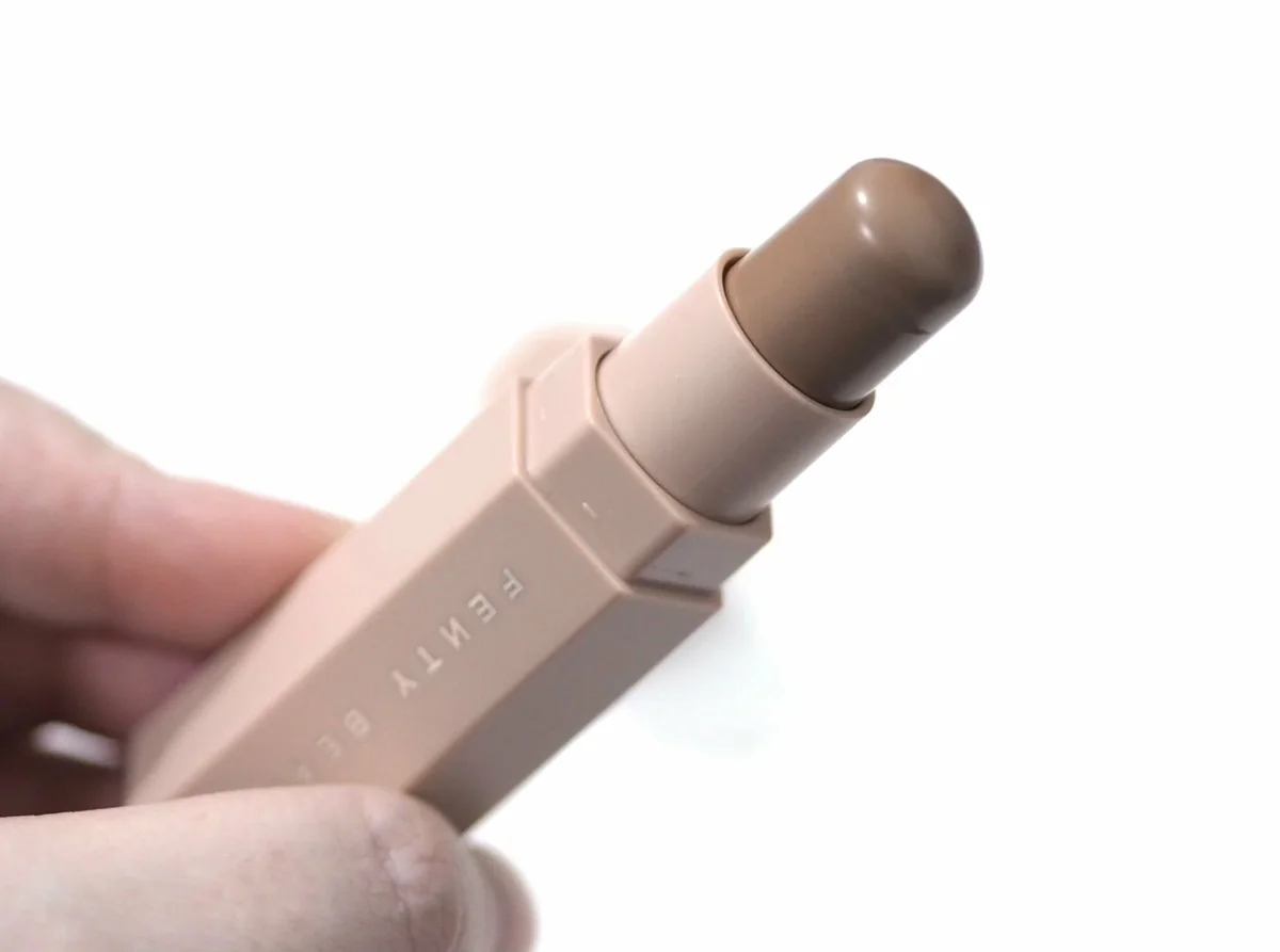 Стик-контур HUDABEAUTY HCC348
