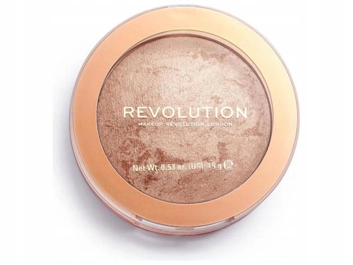Бронзер Revolution Reloaded Holiday Romance 15 g